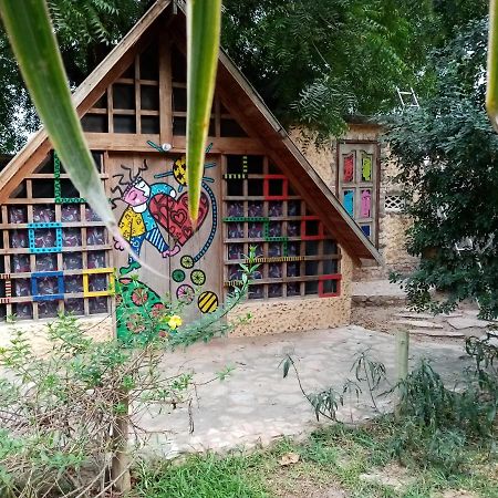 Kokrobite Garden ภายนอก รูปภาพ