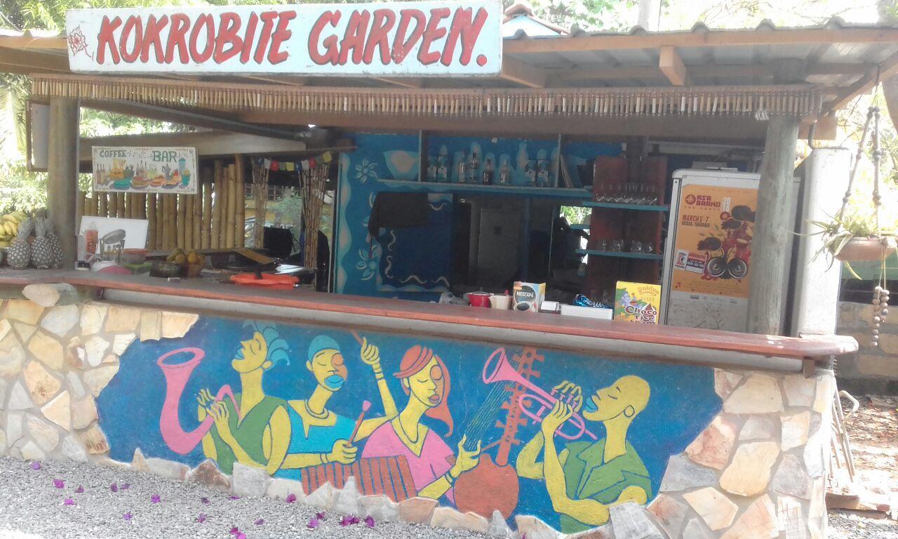 Kokrobite Garden ภายนอก รูปภาพ